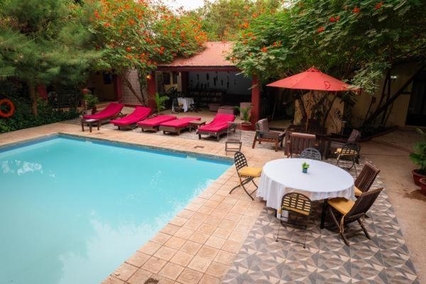 Hibiscus House Gambia Ξενοδοχείο Brufut Εξωτερικό φωτογραφία