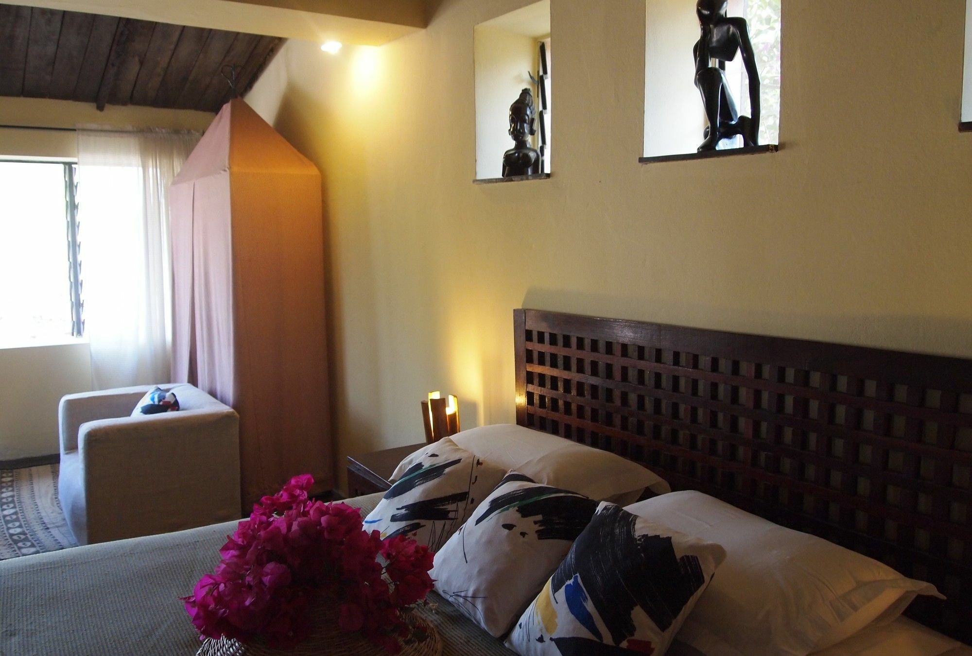 Hibiscus House Gambia Ξενοδοχείο Brufut Εξωτερικό φωτογραφία