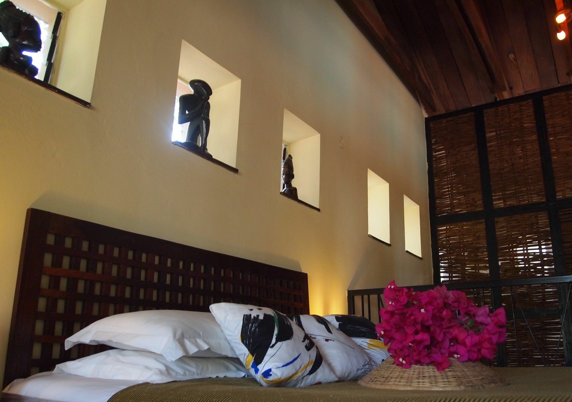 Hibiscus House Gambia Ξενοδοχείο Brufut Εξωτερικό φωτογραφία
